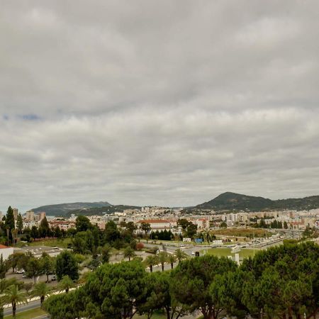 Balcony With View, Private Garage, An Elevator Daire Setúbal Dış mekan fotoğraf